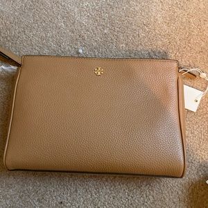 Brown tory burch crossbody